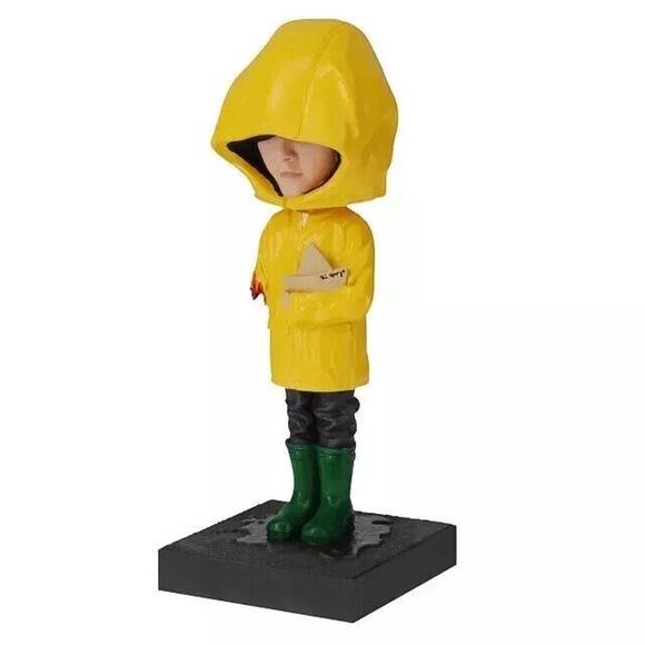 Spirit Exclusive Royal Bobbles It - Georgie Missing Arm Bobblehead Statue - Picture 2 of 6